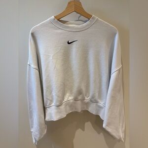 NIKE | white oversized cropped crew size medium